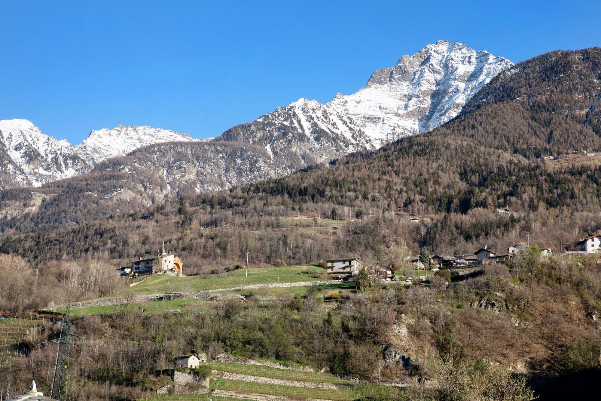 Appartamento Ampaillan 002 Aosta Esterno foto